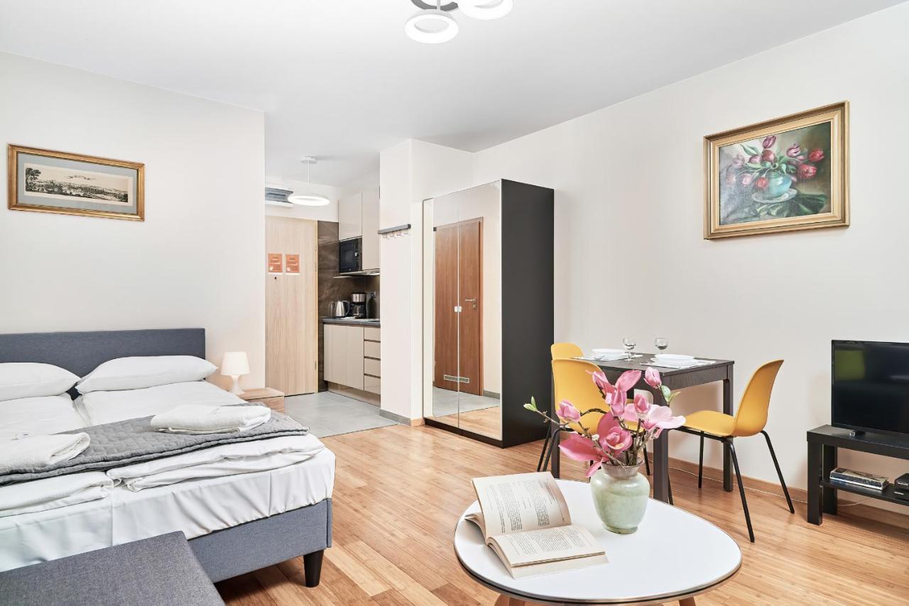 Exclusive Apartments Marina By Noclegi Renters Wrocław Buitenkant foto