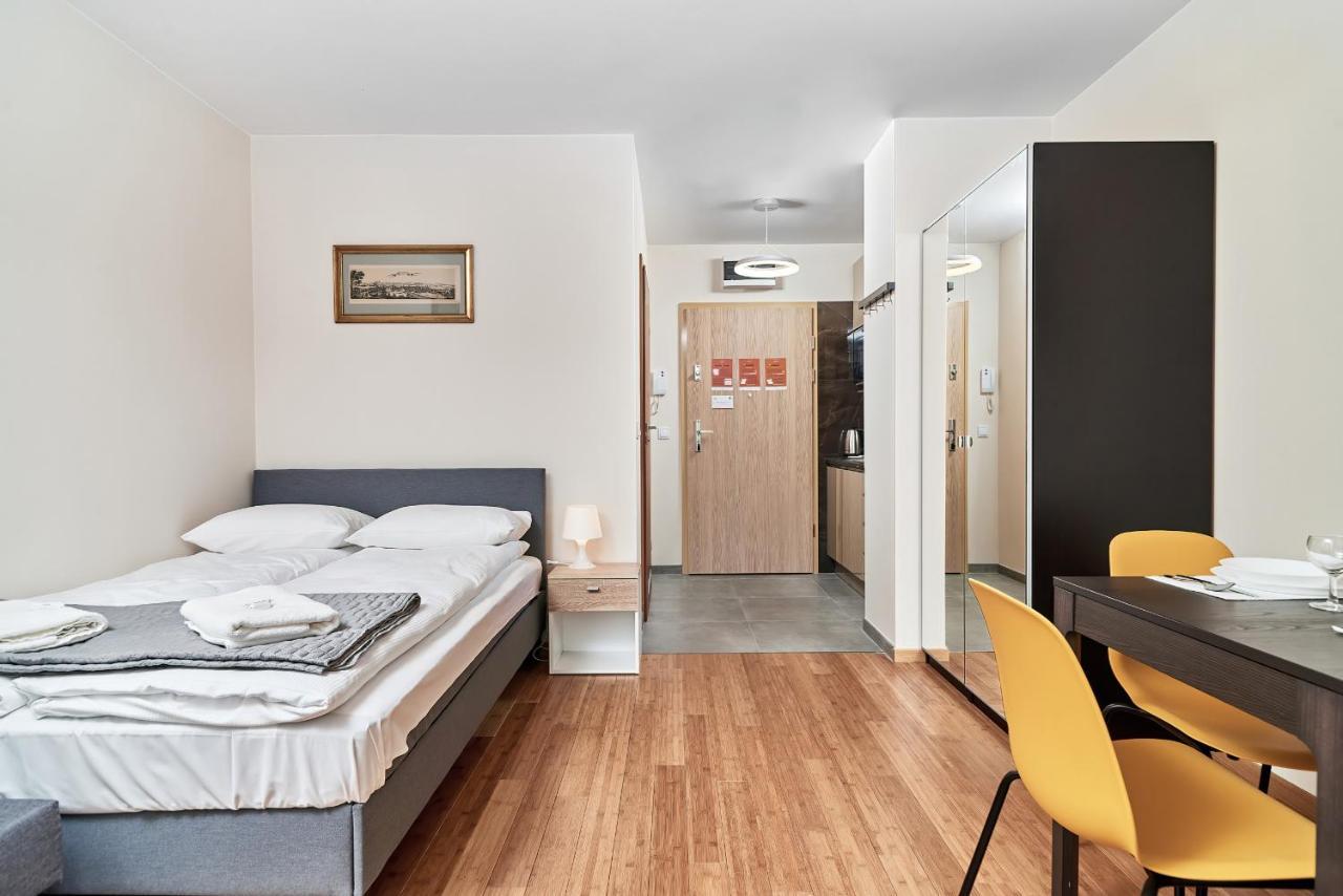 Exclusive Apartments Marina By Noclegi Renters Wrocław Buitenkant foto