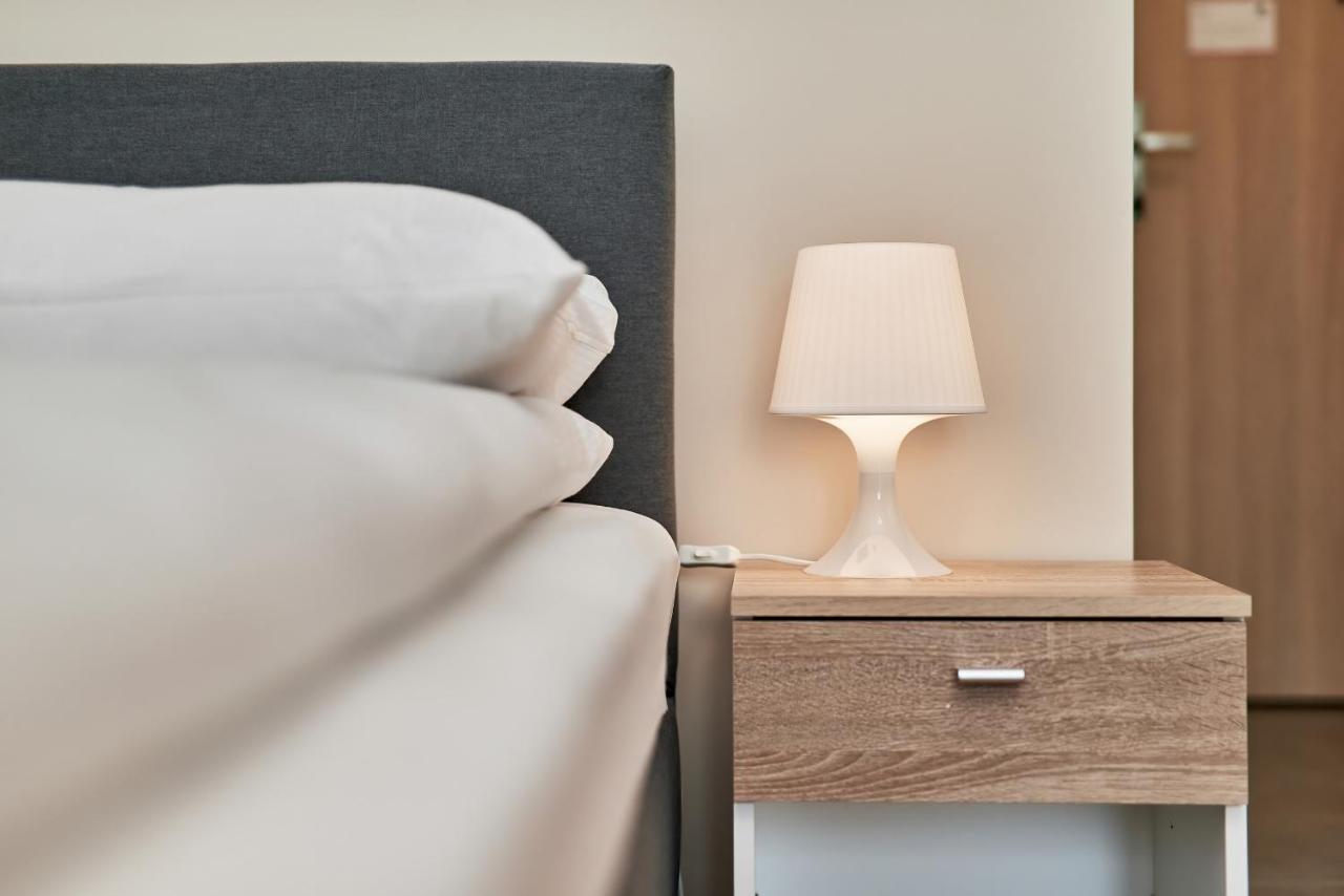 Exclusive Apartments Marina By Noclegi Renters Wrocław Buitenkant foto